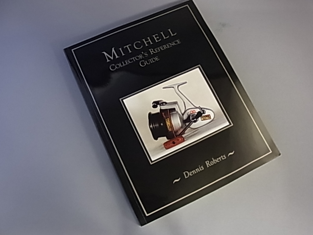 <b></b>Mitchell: Collector's Reference Guide by Dennis Roberts NEW