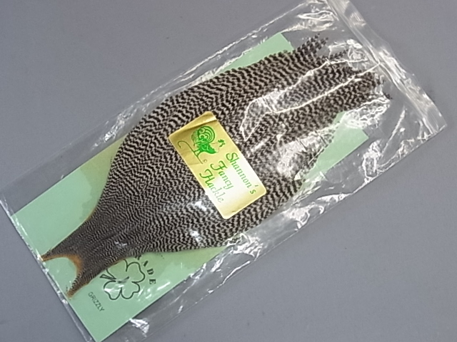 シャノンファンシーハックル コックネック#1 グリズリー シャノンファンシーハックル コックネック#1 グリズリー